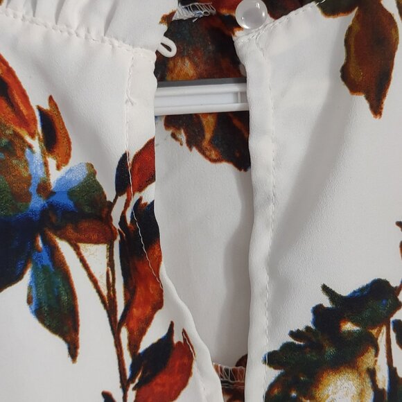 NWOT Cato Blouse. - Picture 5 of 5